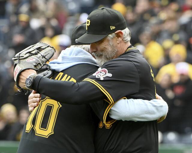 7555861_web1_ptr-BucsOpener09-040624