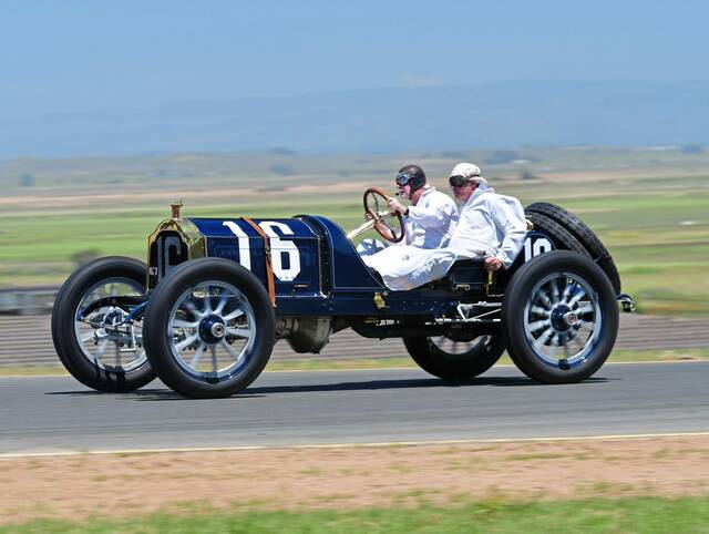 7559523_web1_PTR-RagtimeRacers-Packard