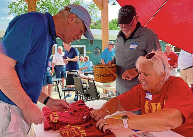7562860_web1_vnd-Reunions-072424--6-