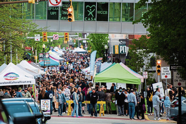 7566518_web1_gtr-NightMarket3-042624