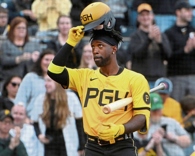7577492_web1_ptr-BucsRedSox04-042024