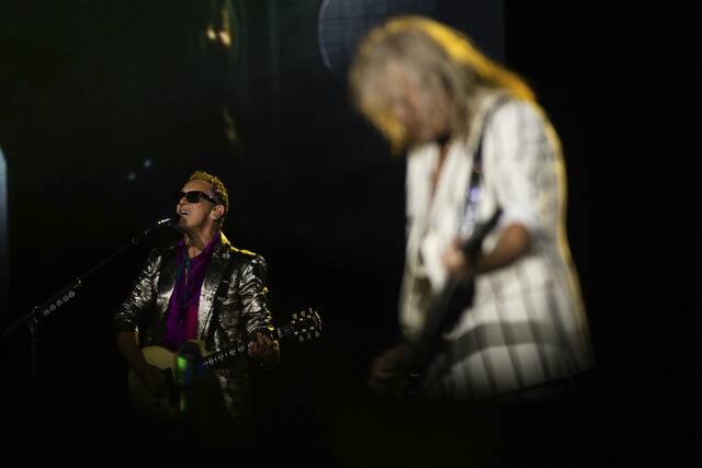7577966_web1_ptr-stevemillerbandetc12-072824