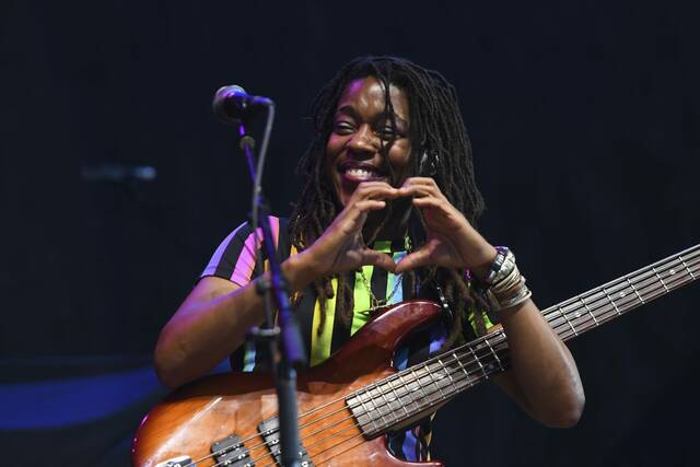 7582713_web1_ptr-HozierConcert005-073024
