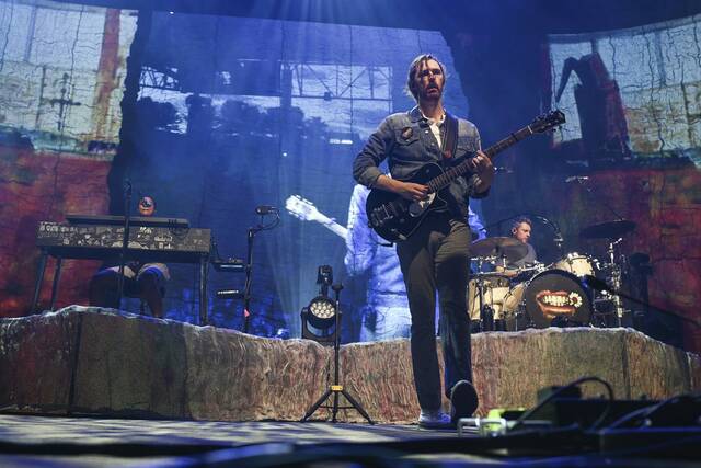 7582713_web1_ptr-HozierConcert012-073024