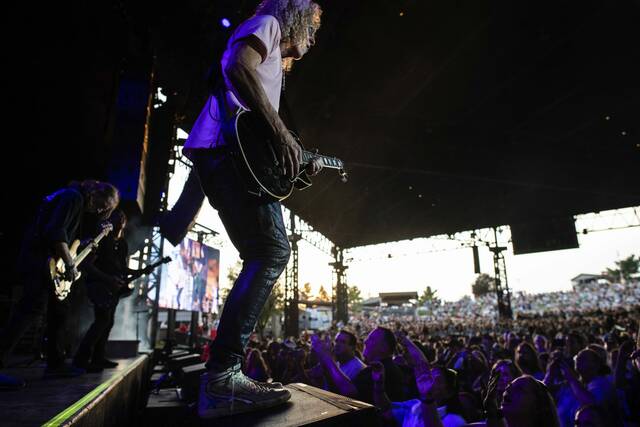 7589453_web1_ptr-styxforeigner35-080124