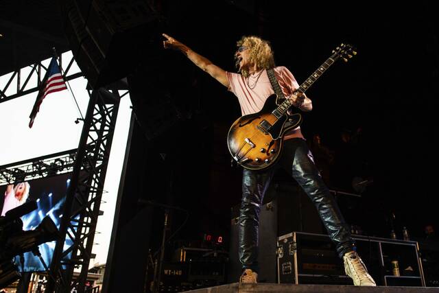 7589453_web1_ptr-styxforeigner43-080124