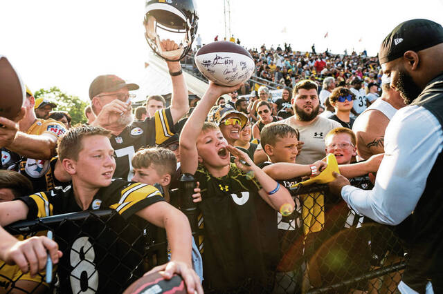 7594783_web1_gtr-steelersfest6-080523