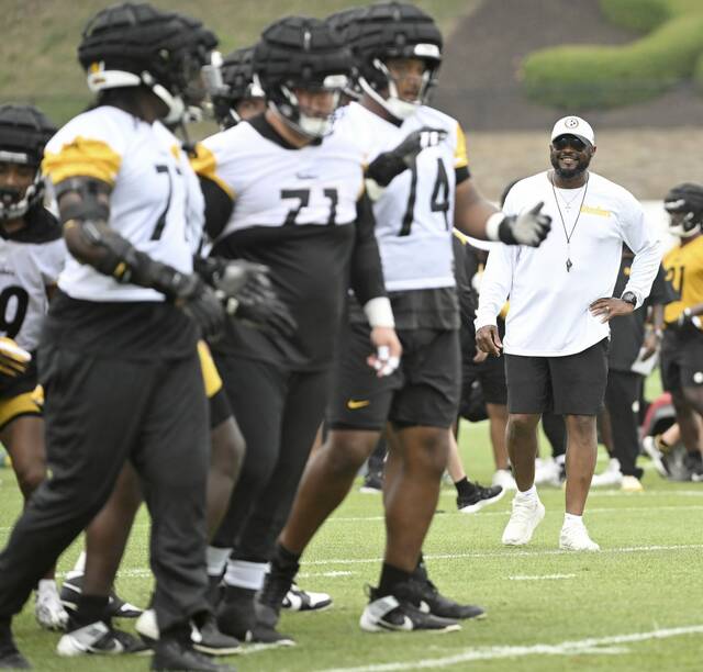 7600966_web1_gtr-Steelers05-080524