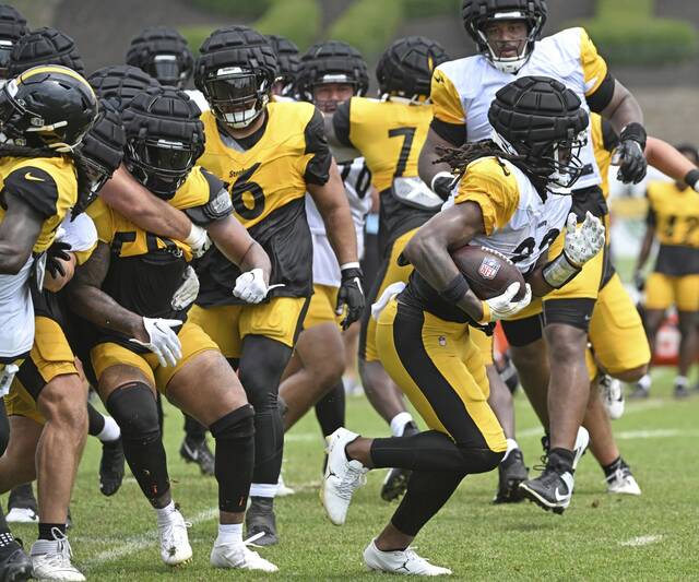 7606807_web1_gtr-Steelers04-080724