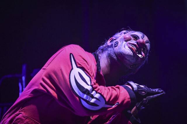 7609465_web1_ptr-Slipknot013-080824