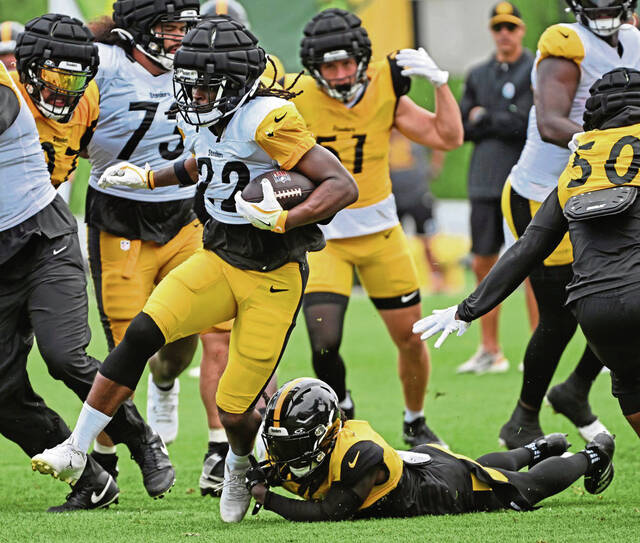 7610739_web1_gtr-Steelers10-080824