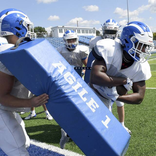 Ellwood City looks to build on first .500 season in more than a decade