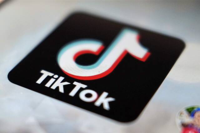 7625769_web1_web-TikTokB