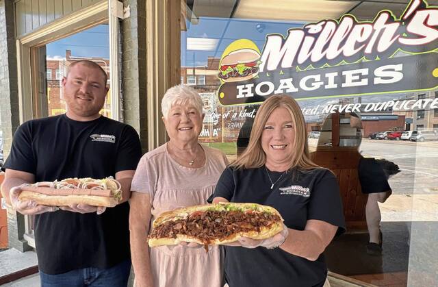 7630243_web1_ptr-HeartyHoagies-081724