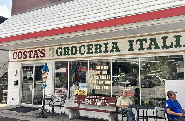 7630243_web1_ptr-heartyhoagies-081724-4