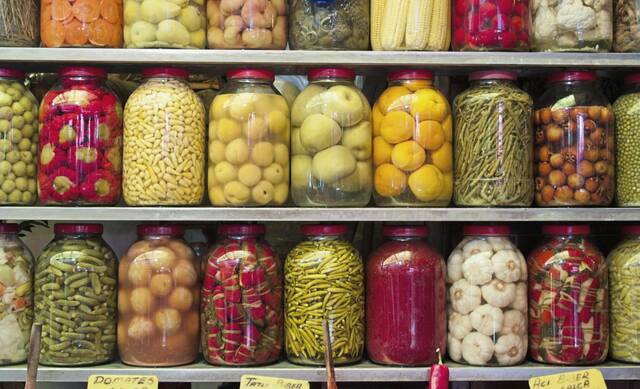 7633978_web1_Canning-Jars-WEB
