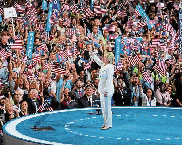7634877_web1_hillary-becomes-1st-woman-nominated-for-pres--2016---AP16211560389604
