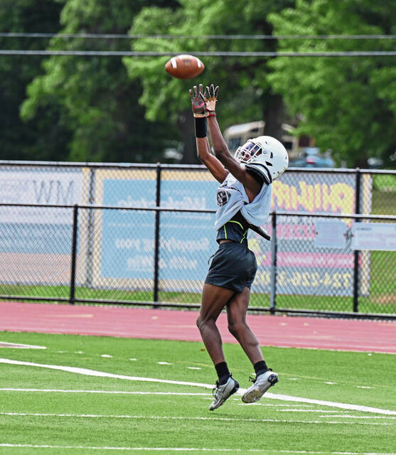 Highlands’ veteran defensive backfield looks to create ‘No Fly Zone’ over Natrona Heights