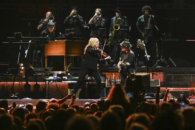 7640204_web1_ptr-BruceSpringsteen003-081624