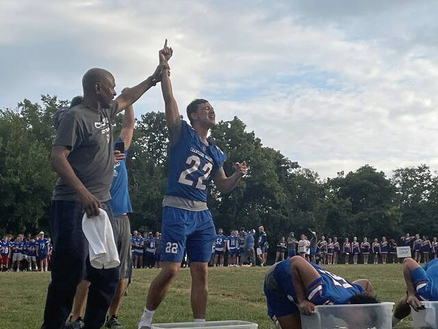 7643549_web1_sig-cvpeprally1