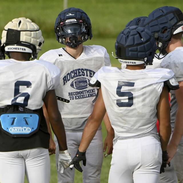 With RB Antonio Laure back in fold, Rochester eyes success in Big 7 Conference