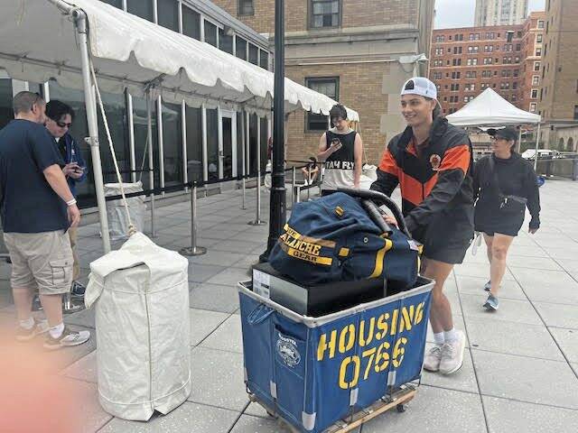 7648906_web1_ptr-oakland01