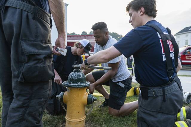 7652099_web1_vnd-OakFireDept11-082724