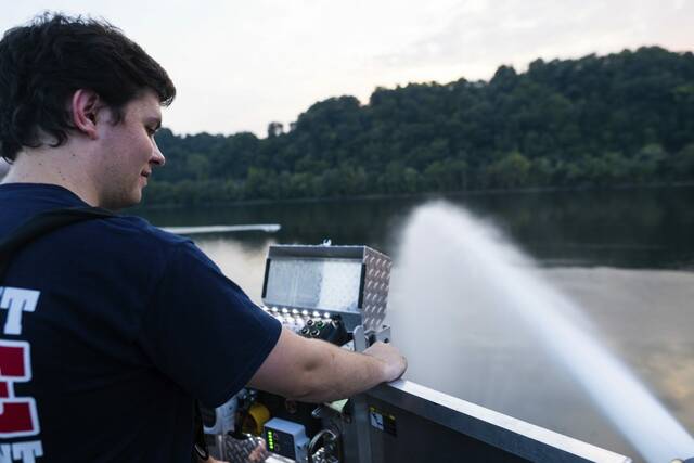 7652099_web1_vnd-OakFireDept12-082724
