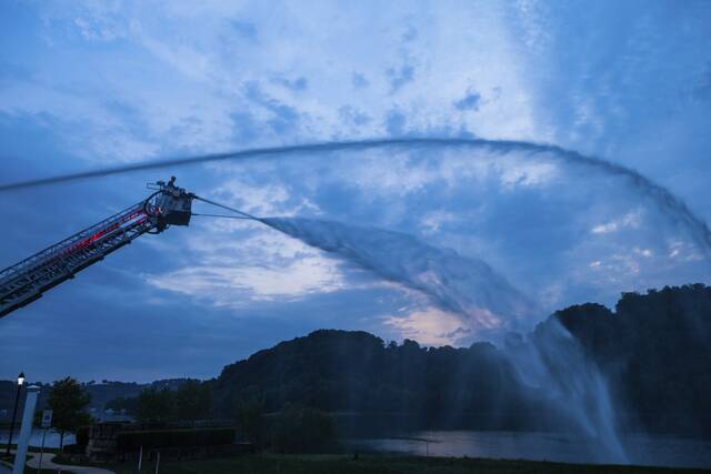7652099_web1_vnd-OakFireDept14-082724