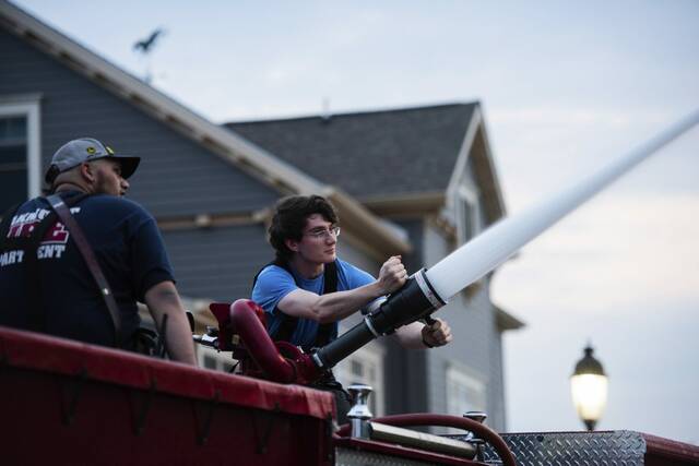 7652099_web1_vnd-OakFireDept5-082724