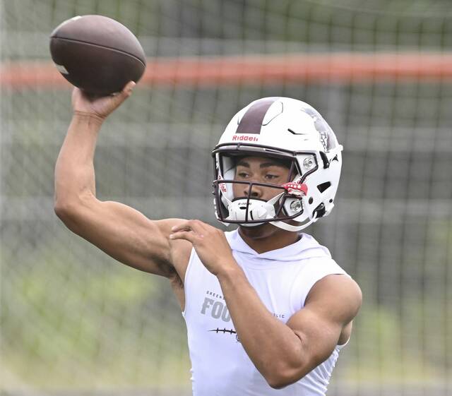 Westmoreland County football notebook: GCC’s Samir Crosby accounts for 6 TDs