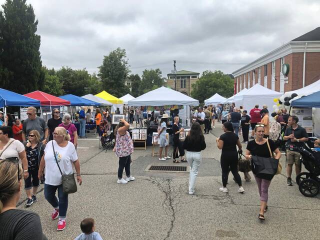 7672307_web1_SEW-HarvestFestival5-092123