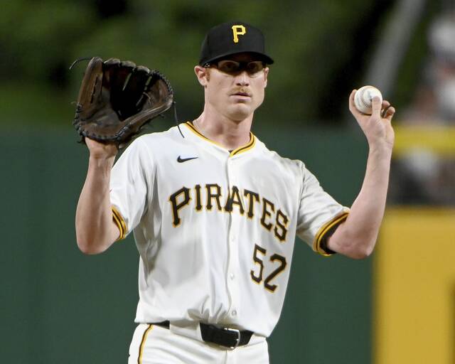 7673110_web1_ptr-BucsCubs15-082724