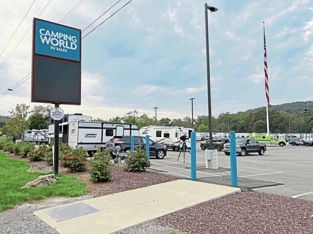 7677025_web1_vnd-campingworld2-082824