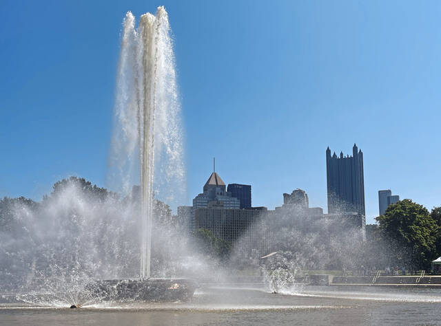 7678061_web1_ptr-Fountain50th-2a