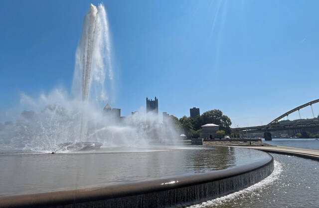 7678061_web1_ptr-Fountain50th-3a