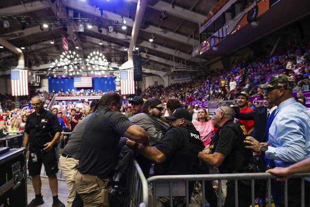 7682413_web1_ptr-Trump222-083124