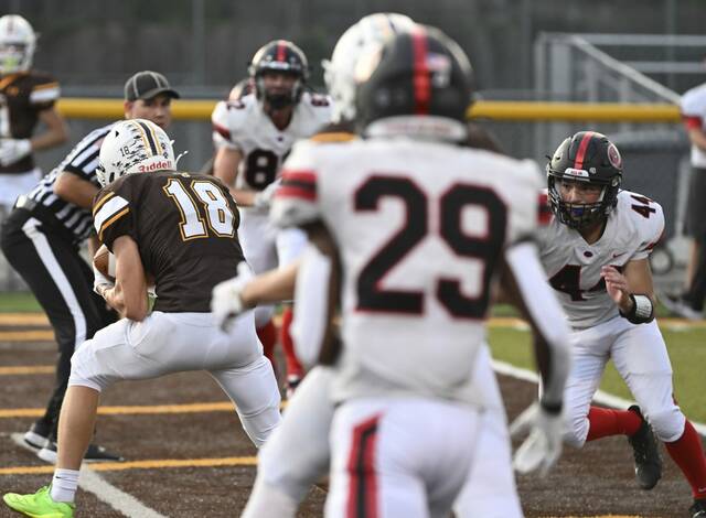 Greensburg Salem pulls away to rout Ligonier Valley, improves to 2-0