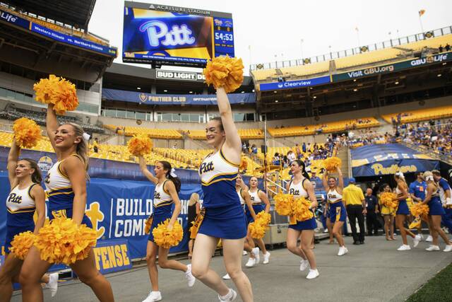 7688919_web1_gtr-PittKentState12-090124