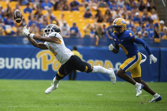 7688919_web1_gtr-PittKentState20-090124