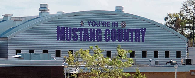 7681726_web1_Mustang-Country-top