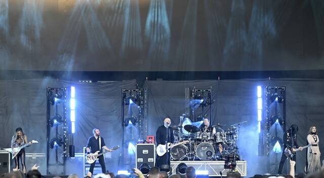 7691016_web1_ptr-GreenDay05-090224
