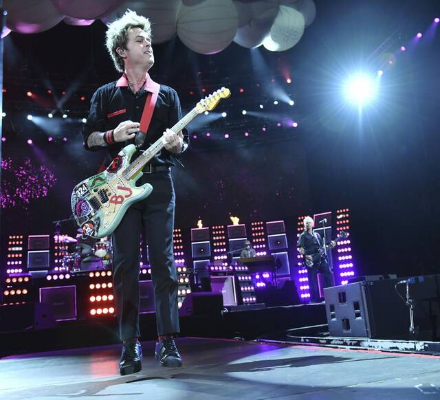 7691016_web1_ptr-GreenDay18-090224