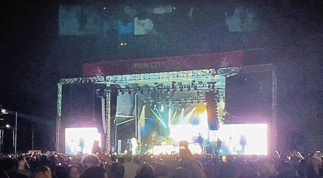 7691264_web1_vnd-coleswindell5