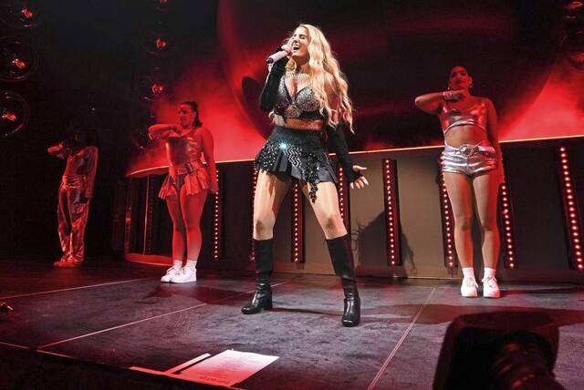 7709303_web1_ptr-MeghanTrainorReview-090824-001-1