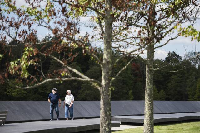 7713117_web1_gtr-Flight93Talk7-091124