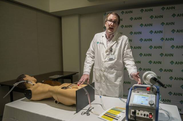 7713488_web1_ptr-CardiacArrest1-090824