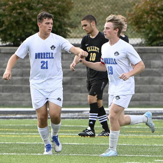 Despite young roster, bump up to Class 2A, Burrell boys feel they ‘can play with anybody’