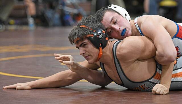 WPIAL notebook: Wrestling teams want in-season tournaments exempt from PIAA contest limit