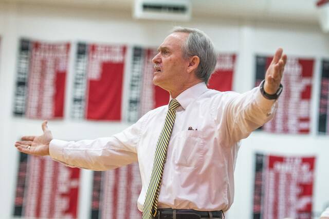 Gene Brisbane resigns as Derry girls basketball coach